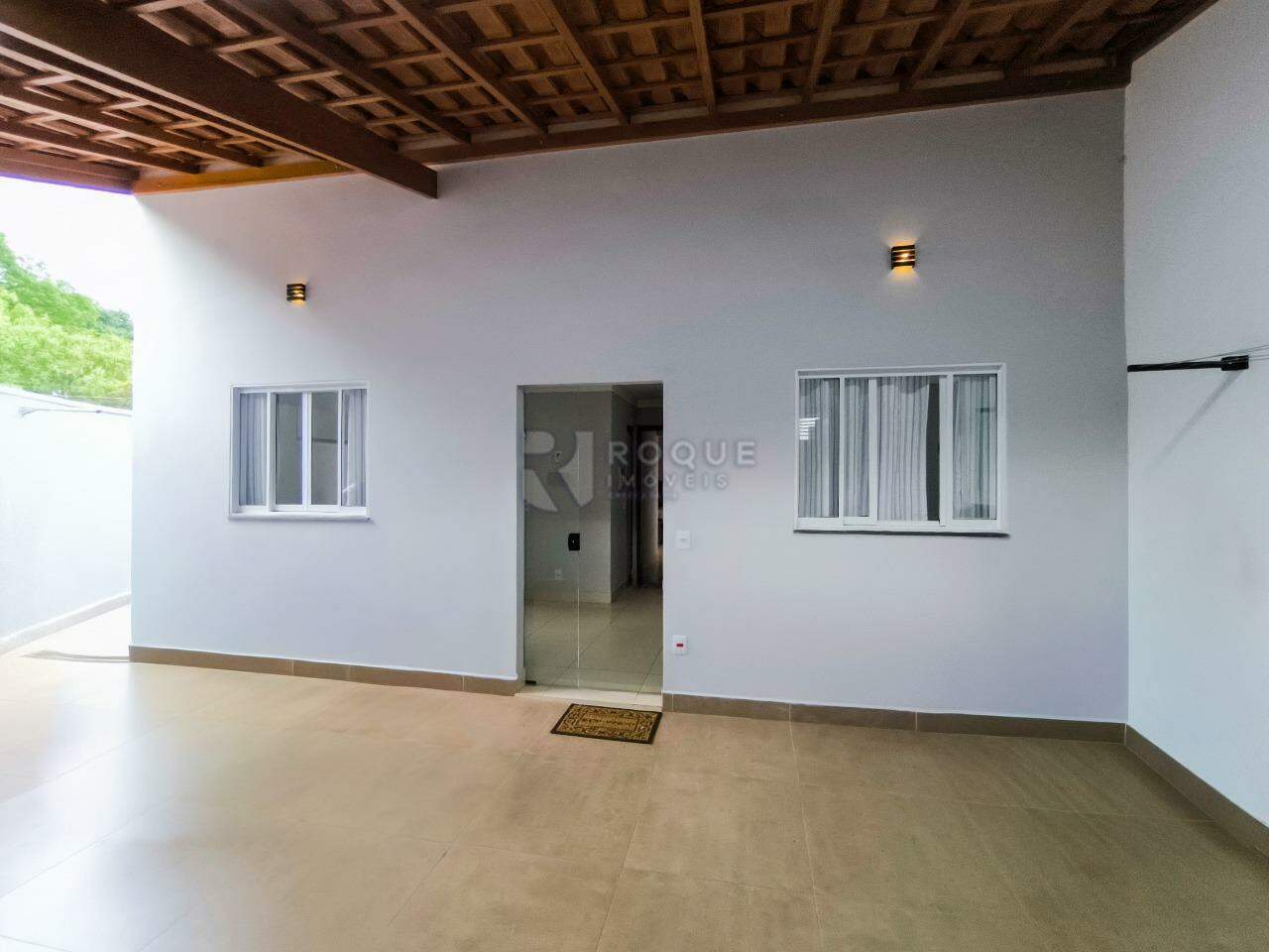 Casa Residencial à venda no bairro Jardim Niza Azevedo Calice: FRENTE