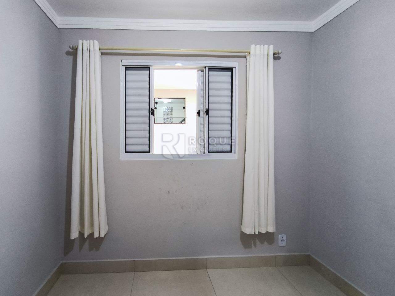 Casa Residencial à venda no bairro Jardim Niza Azevedo Calice: DORMITÓRIO
