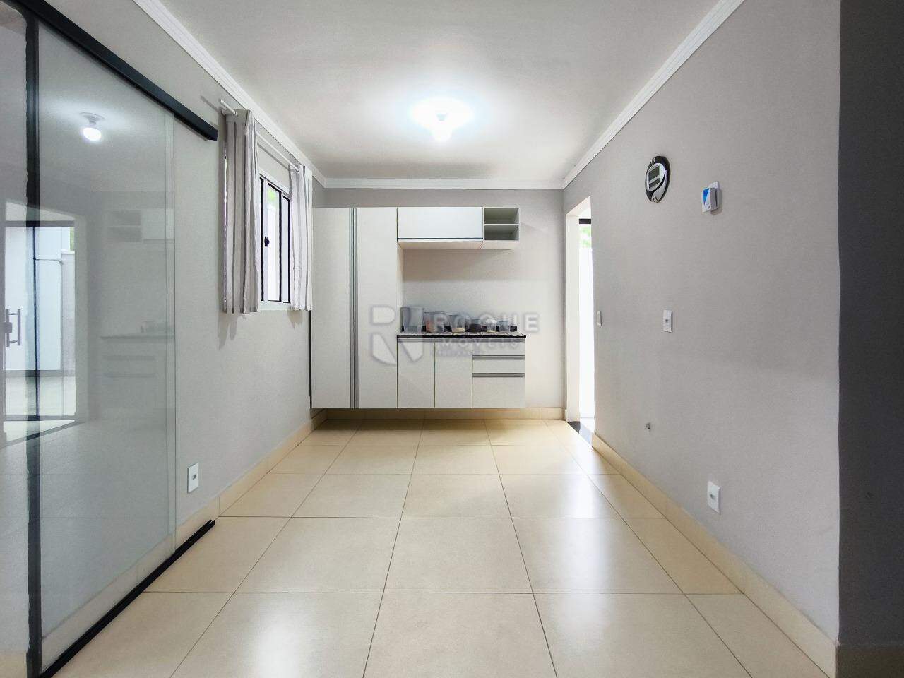 Casa Residencial à venda no bairro Jardim Niza Azevedo Calice: SALA DE JANTAR