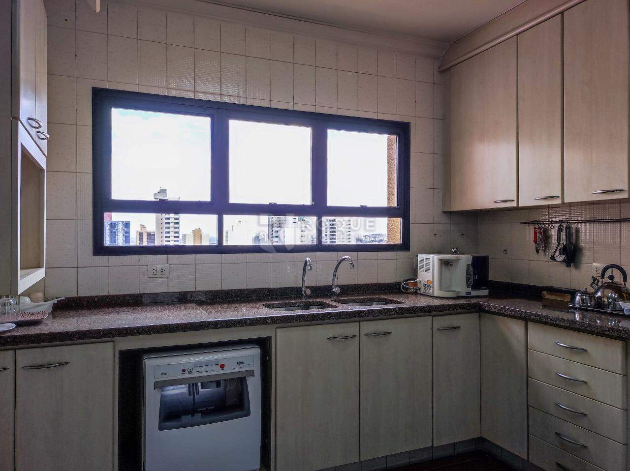 Apartamento à venda no bairro Centro: COZINHA