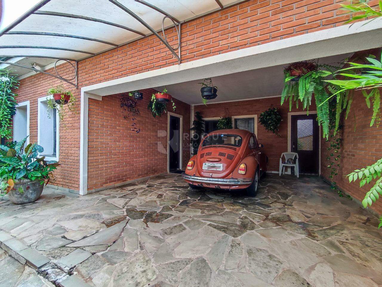 Casa Residencial à venda no bairro Vila Castelar: GARAGEM