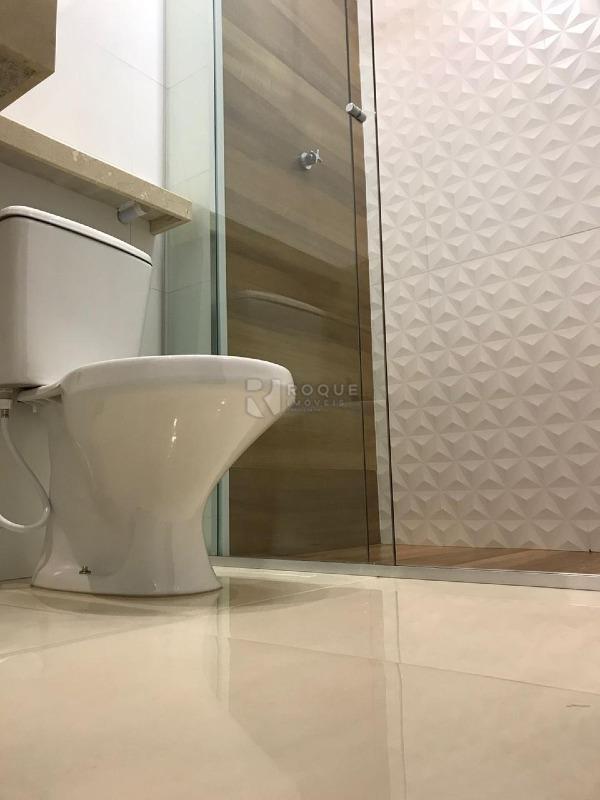 Apartamento à venda no bairro Chácaras Antonieta: 