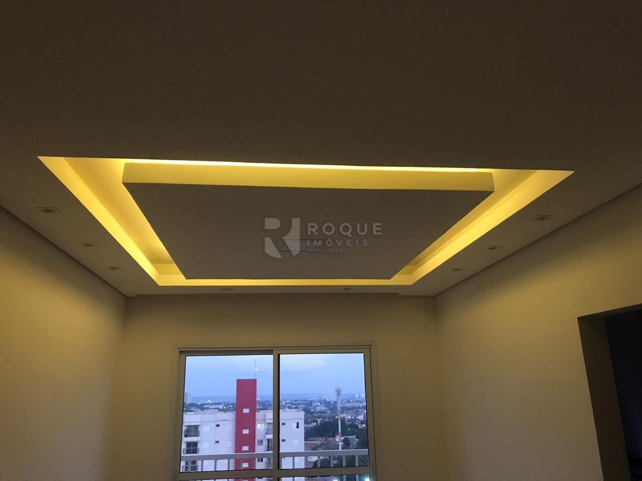 Apartamento à venda no bairro Chácaras Antonieta: 