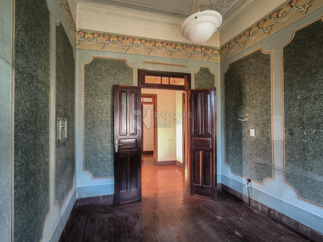 Casa Residencial à venda no bairro Centro: SALA 1