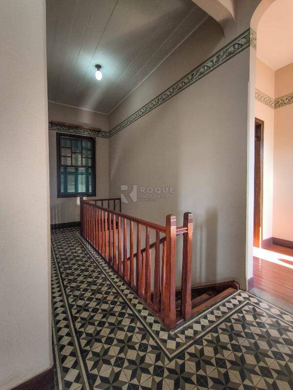 Casa Residencial à venda no bairro Centro: PISO SUPERIOR