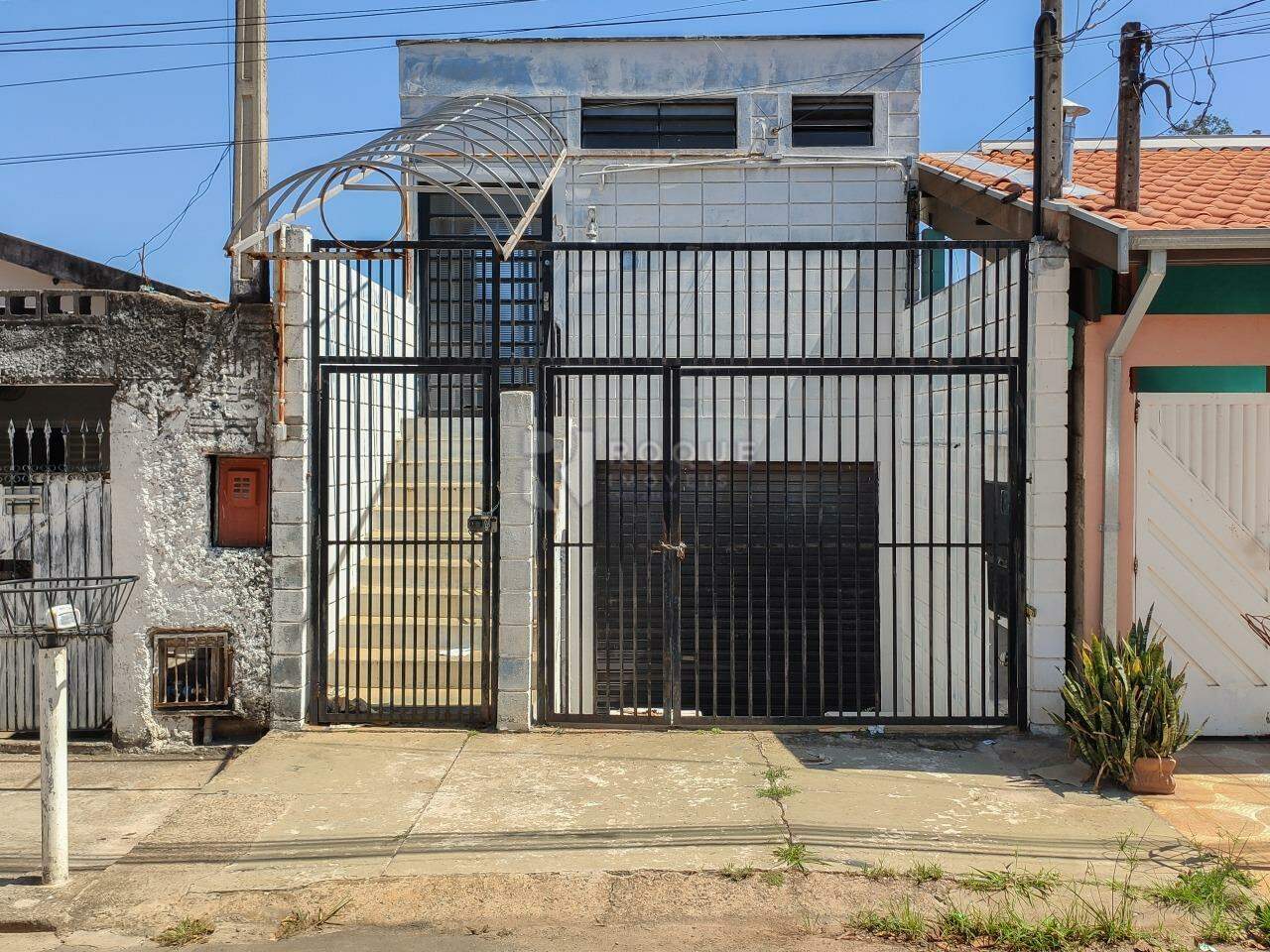 Barracão/Galpão para aluguel no bairro Jardim Glória: Fachada 