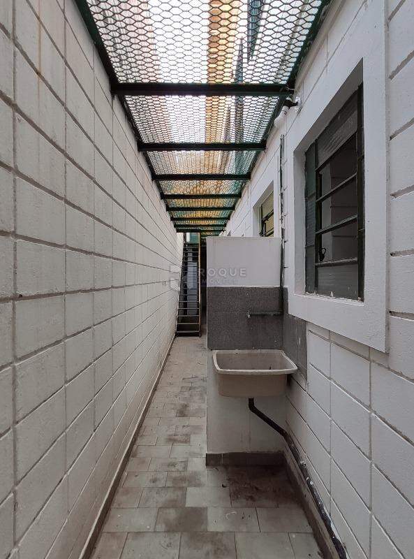 Barracão/Galpão para aluguel no bairro Jardim Glória: Corredor 2