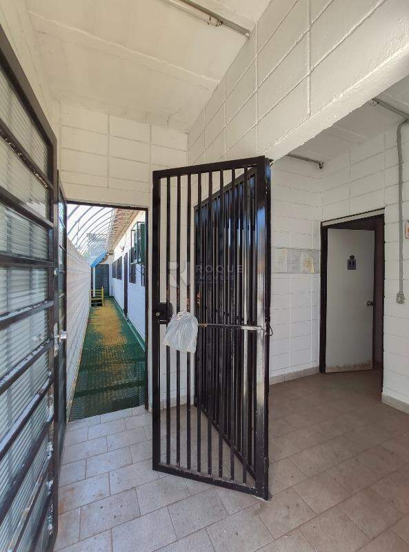 Barracão/Galpão para aluguel no bairro Jardim Glória: Recepção