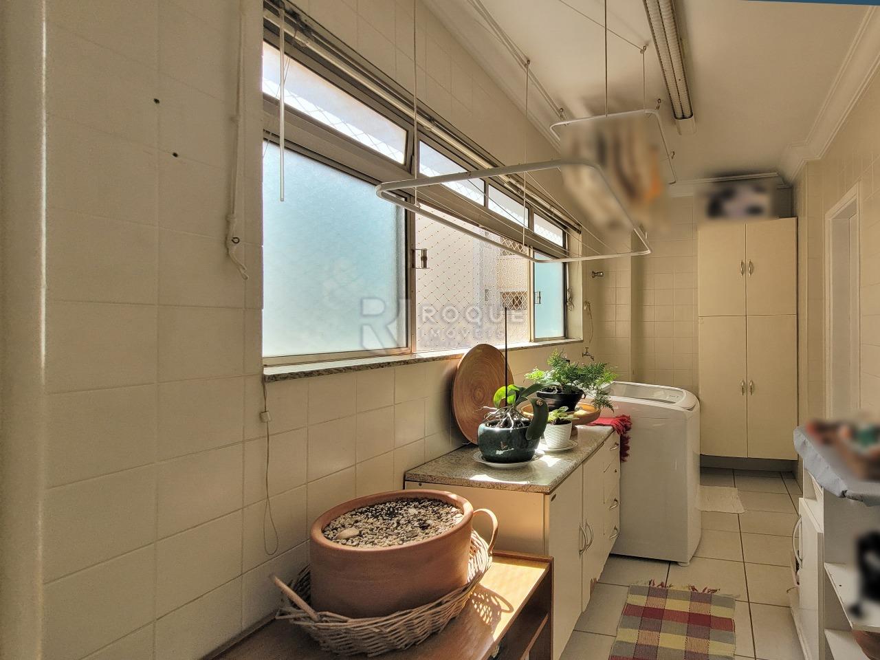 Apartamento à venda no bairro Cidade Jardim: LAVANDERIA