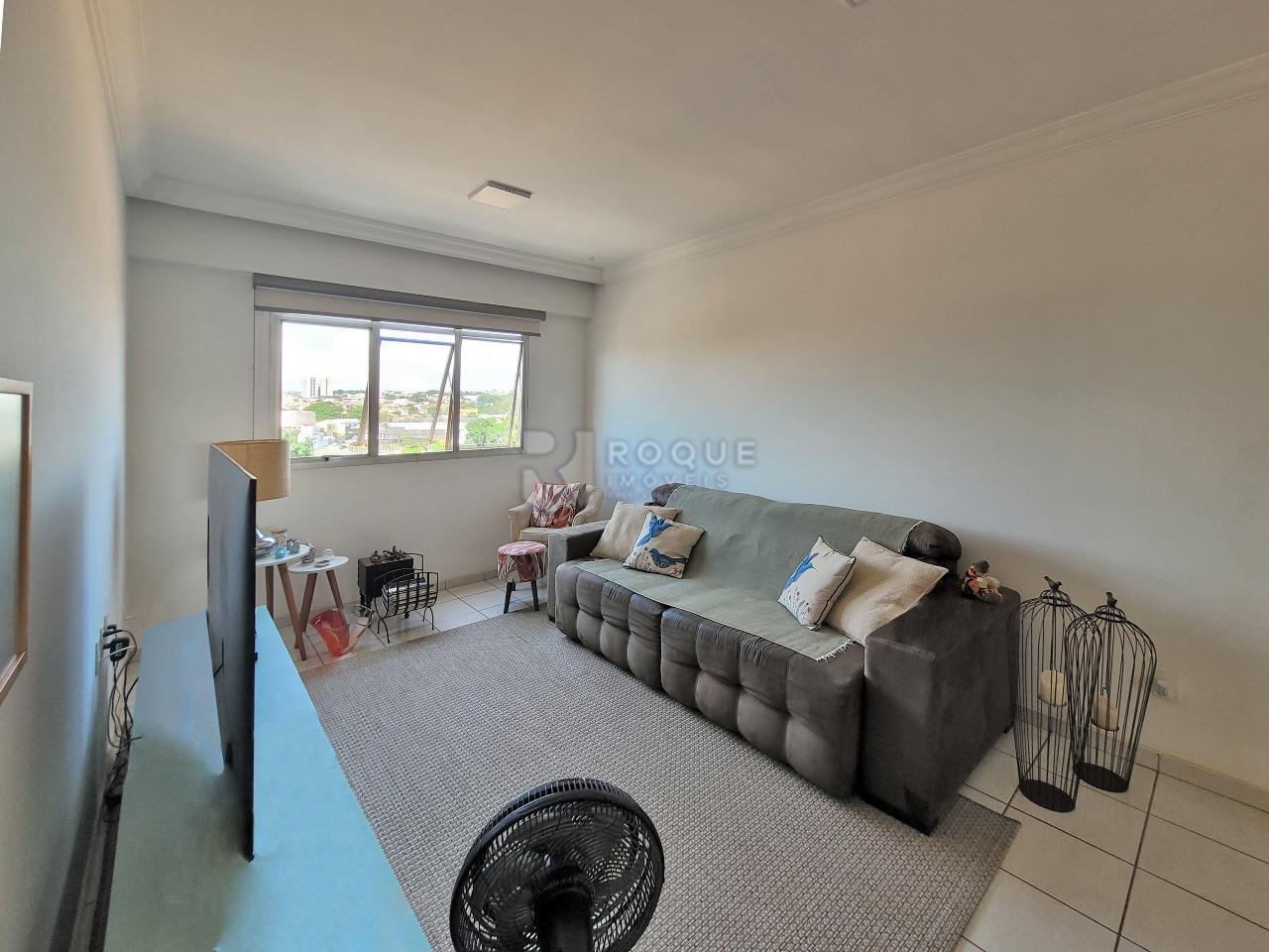 Apartamento à venda no bairro Cidade Jardim: SALA