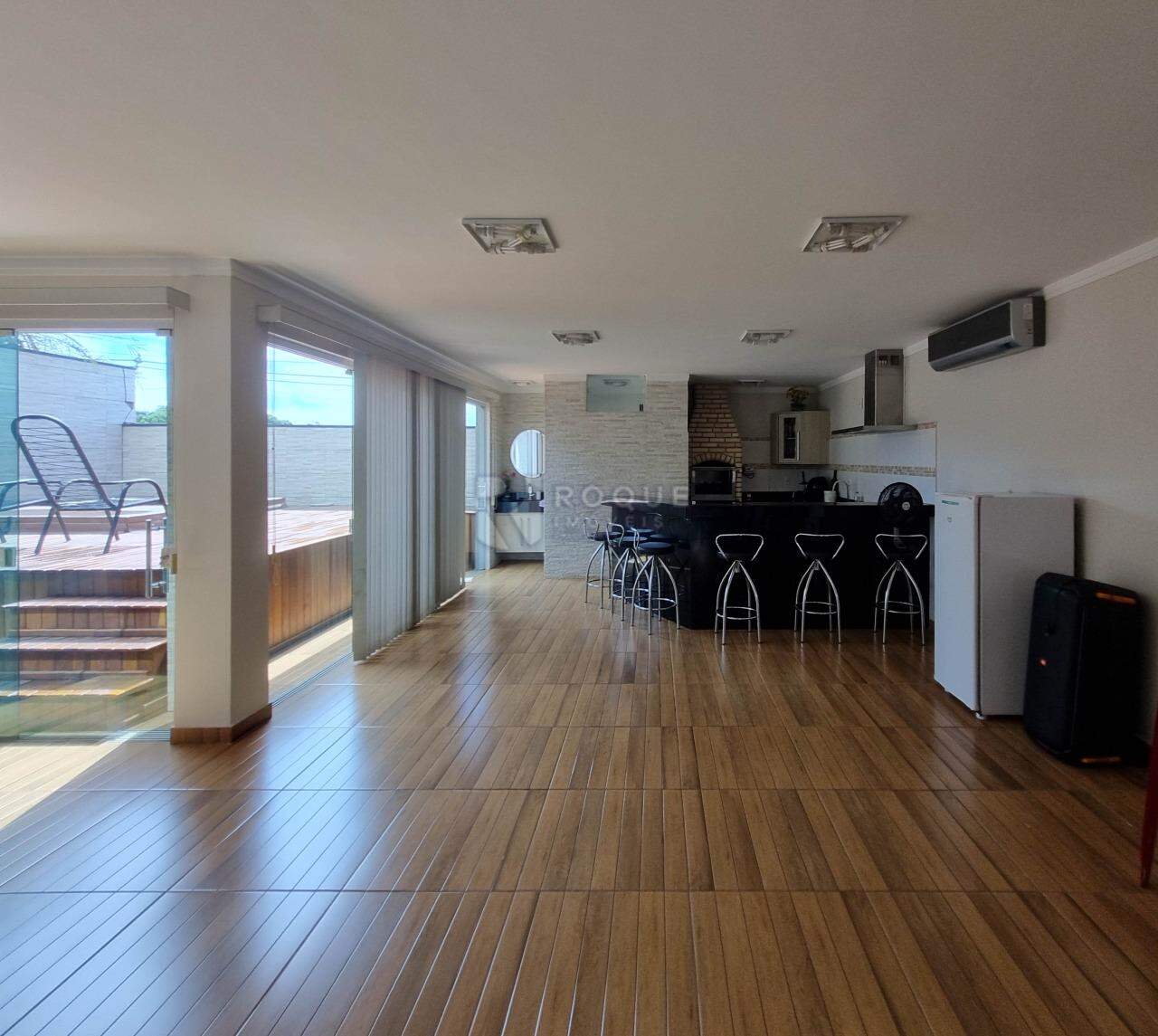 Casa em condomínio à venda no bairro Jardim do Lago: