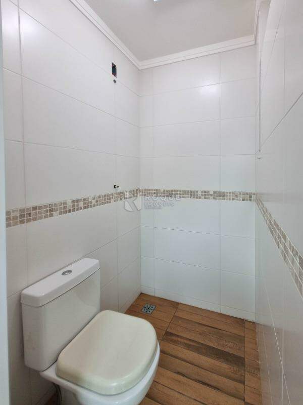 Casa em condomínio à venda no bairro Jardim do Lago: BANHEIRO AREA DE LAZER