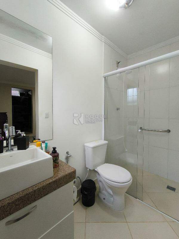 Chácara à venda no bairro Jardim do Lago: WC SUÍTE