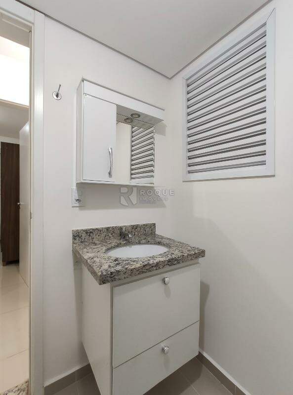 Apartamento para aluguel no bairro Chácaras Antonieta: 