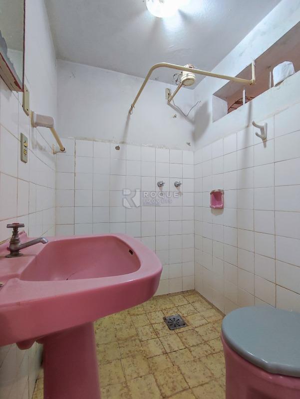 Casa Residencial à venda no bairro Vila São João: BANHEIRO SOCIAL