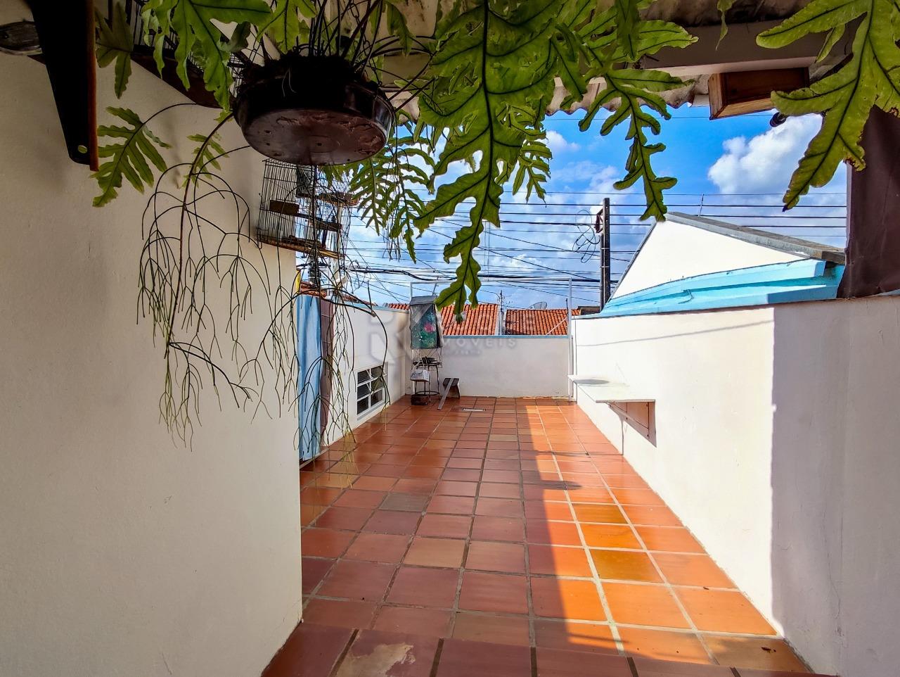 Casa Residencial à venda no bairro Vila São João: QUINTAL