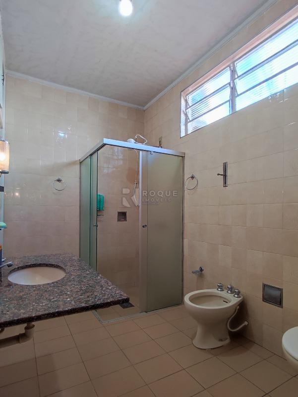 Casa Residencial à venda no bairro Vila São João: BANHEIRO SOCIAL