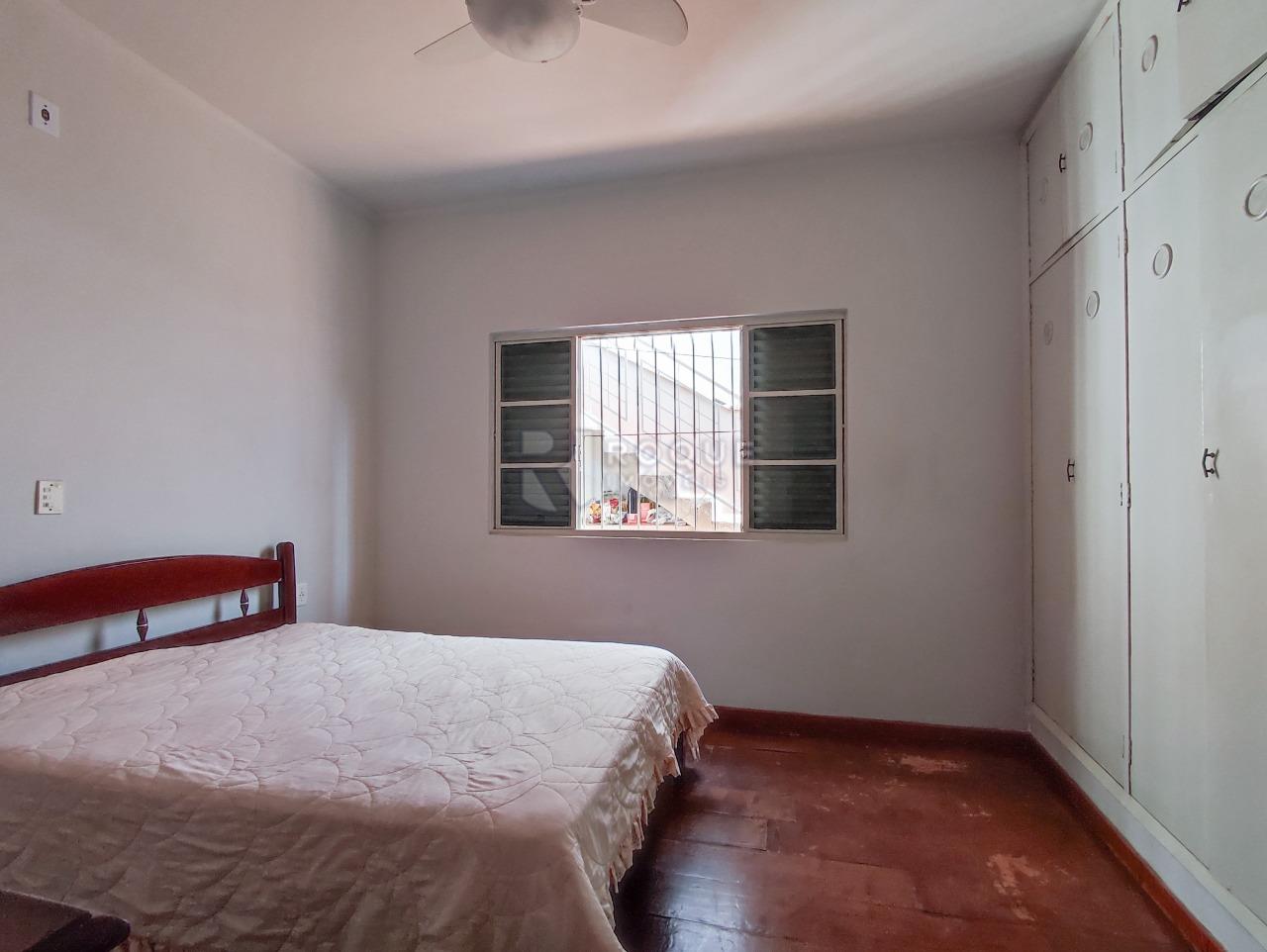 Casa Residencial à venda no bairro Vila São João: DORMITÓRIO 2