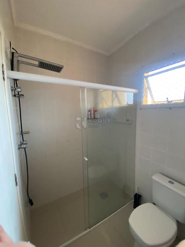 Casa em condomínio à venda no bairro Residencial Villa do Sol: 