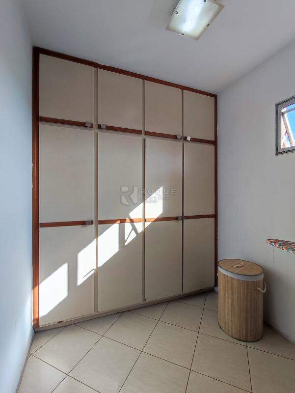 Apartamento à venda no bairro Centro: DESPEJO