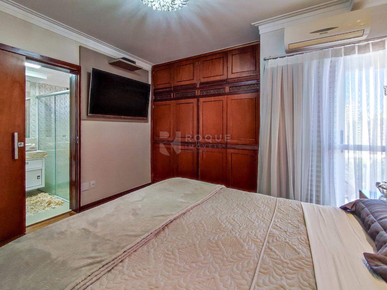 Apartamento à venda no bairro Centro: SUÍTE