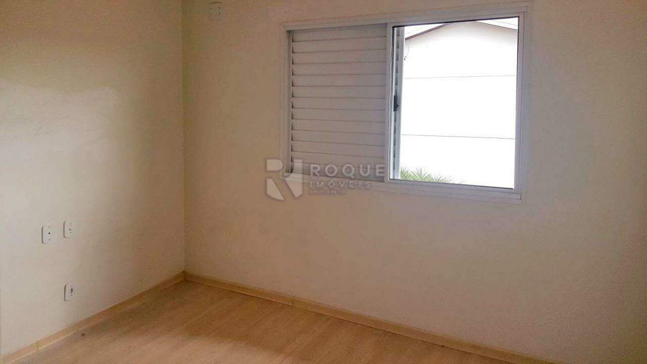 Casa em condomínio à venda no bairro Residencial Villa do Sol: 