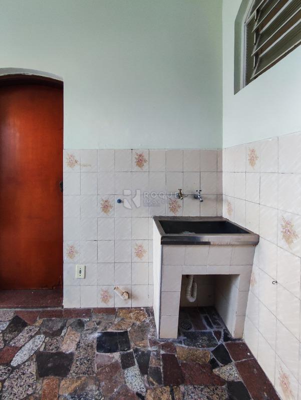 Casa Residencial à venda no bairro Vila Piza: LAVANDERIA