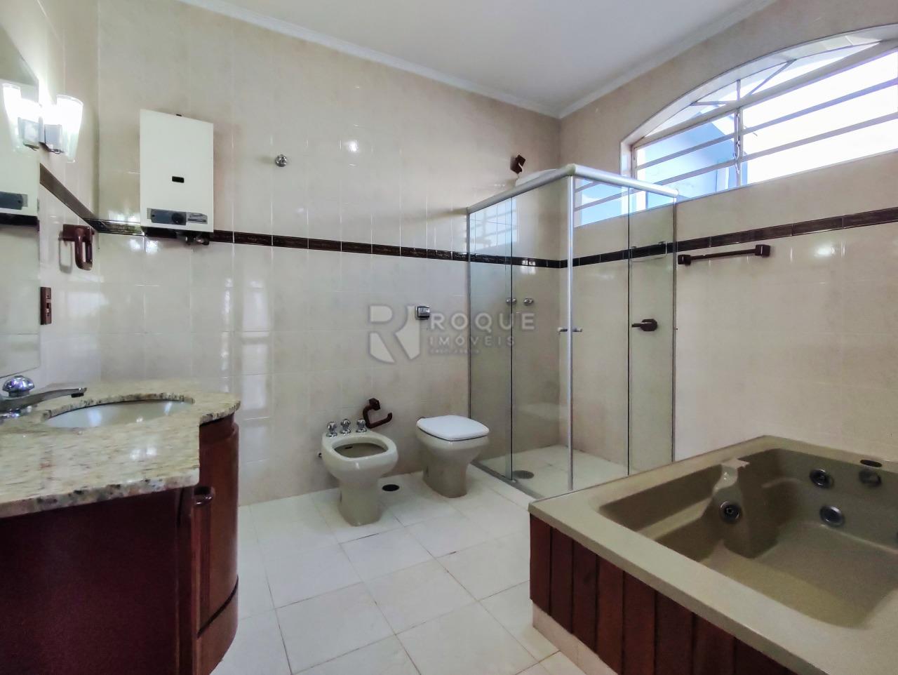 Casa Residencial à venda no bairro Vila Piza: WC SUÍTE