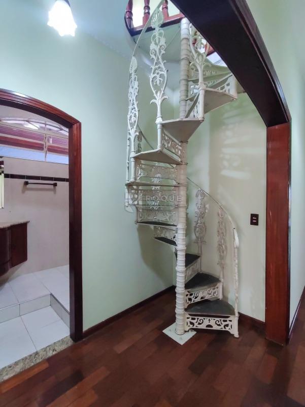 Casa Residencial à venda no bairro Vila Piza: ACESSO PISO SUPERIOR