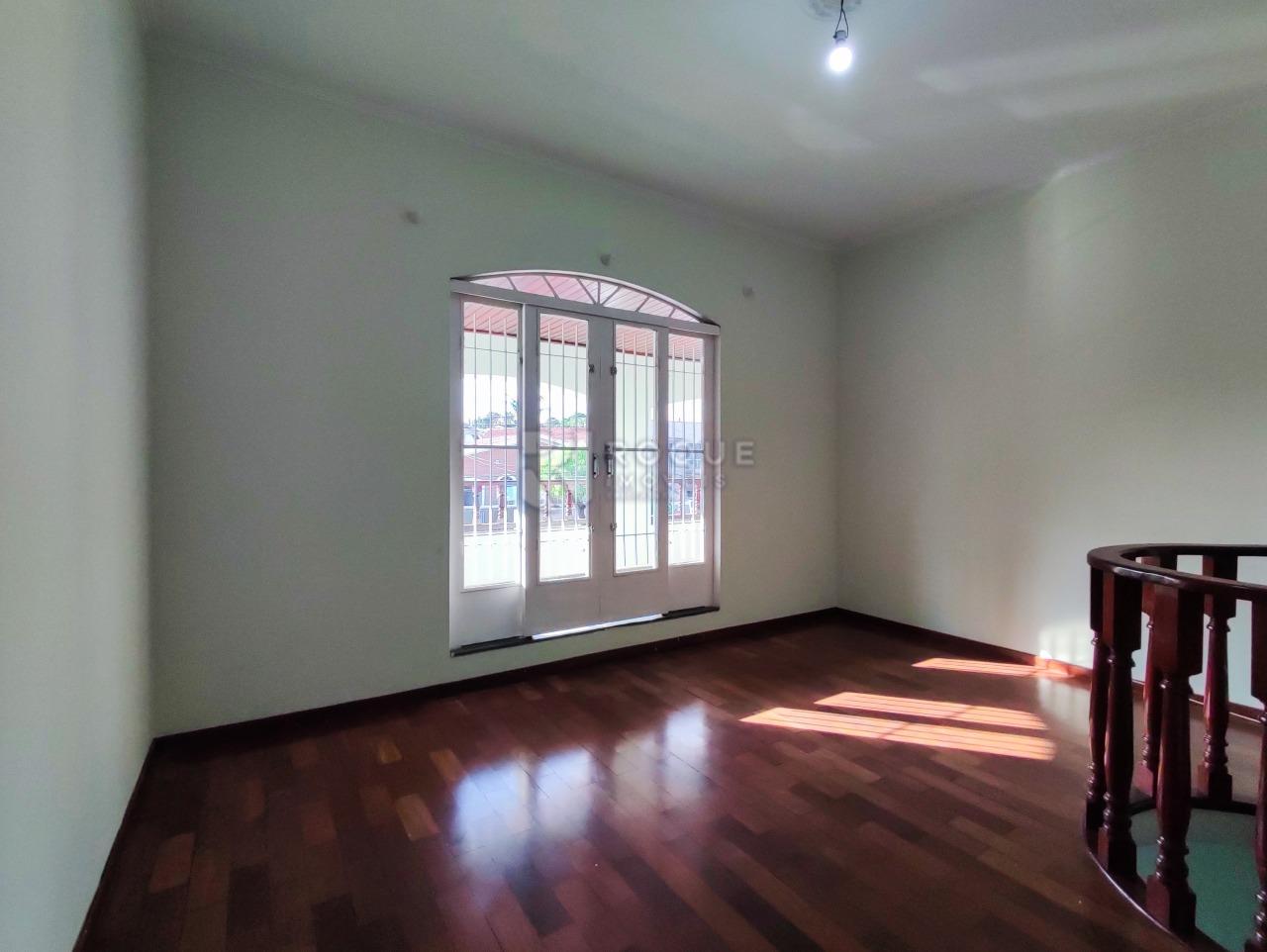 Casa Residencial à venda no bairro Vila Piza: SALÃO