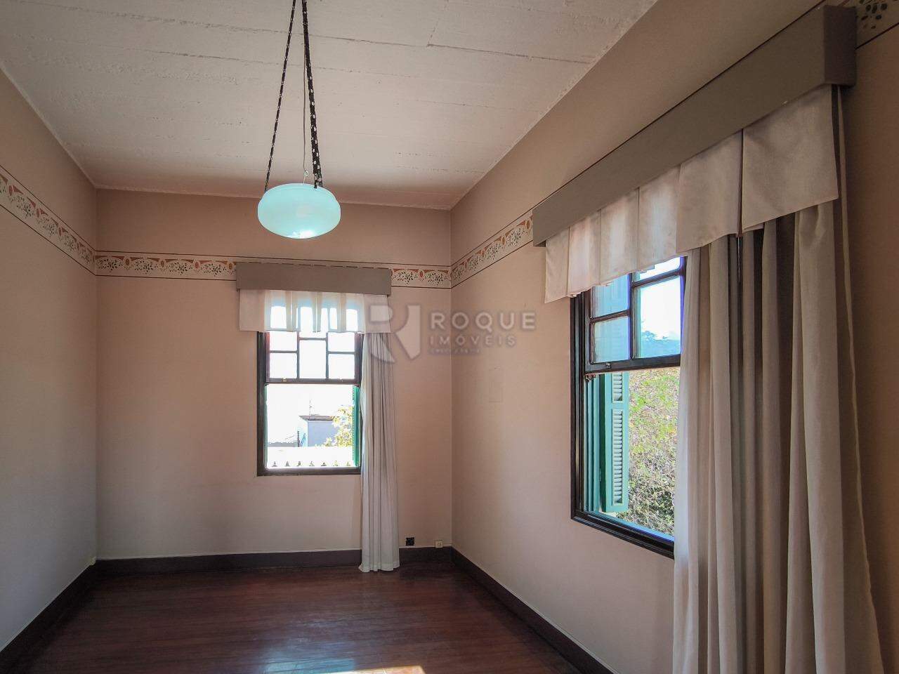 Casa Residencial para aluguel no bairro Centro: Dormitório segundo andar 