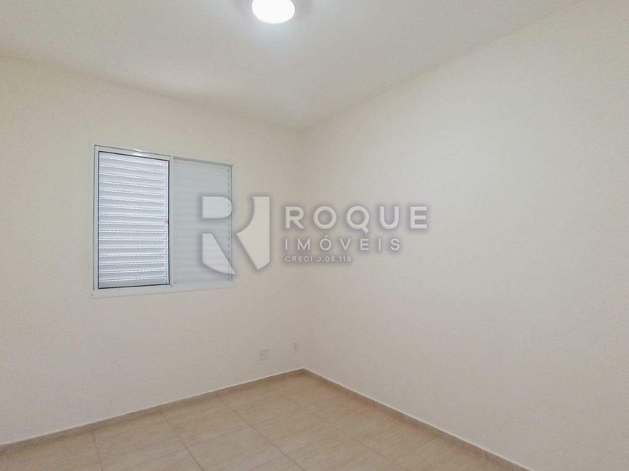 Apartamento à venda no bairro Jardim Esmeralda: Dormitório  2