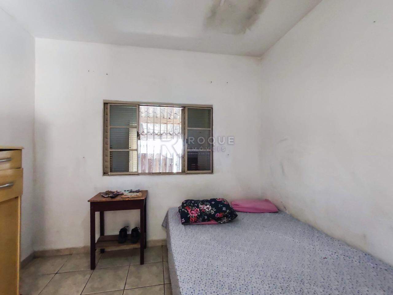 Casa Residencial à venda no bairro Vila Queiroz: DORMITÓRIO 1