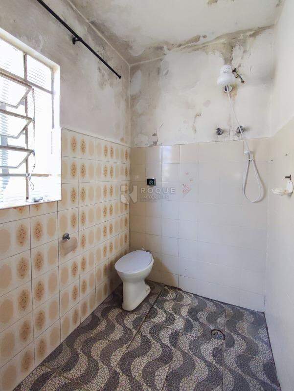 Casa Residencial à venda no bairro Vila Queiroz: BANHEIRO SOCIAL