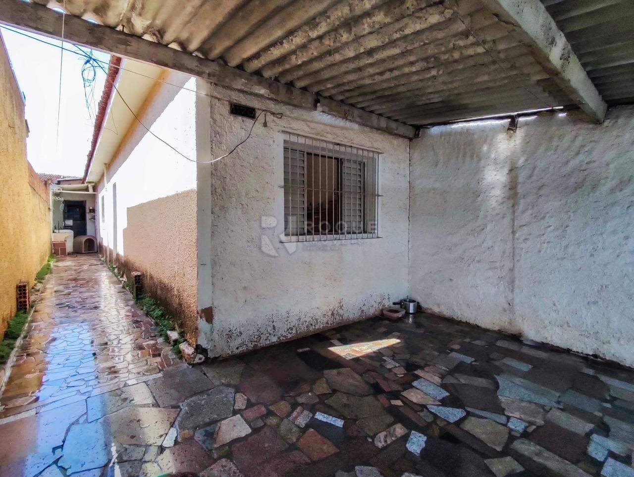 Casa Residencial à venda no bairro Vila Queiroz: FRENTE