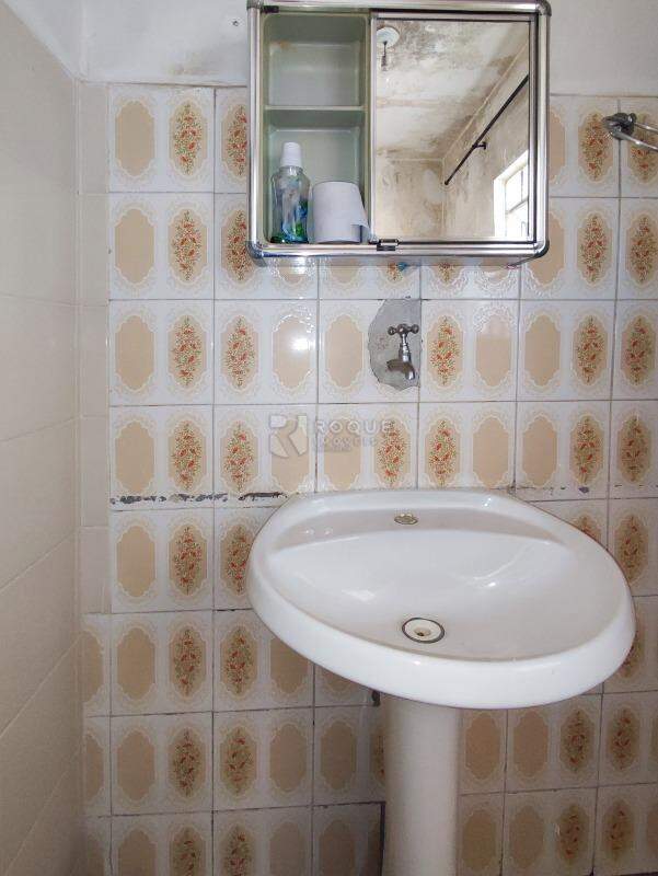 Casa Residencial à venda no bairro Vila Queiroz: BANHEIRO SOCIAL