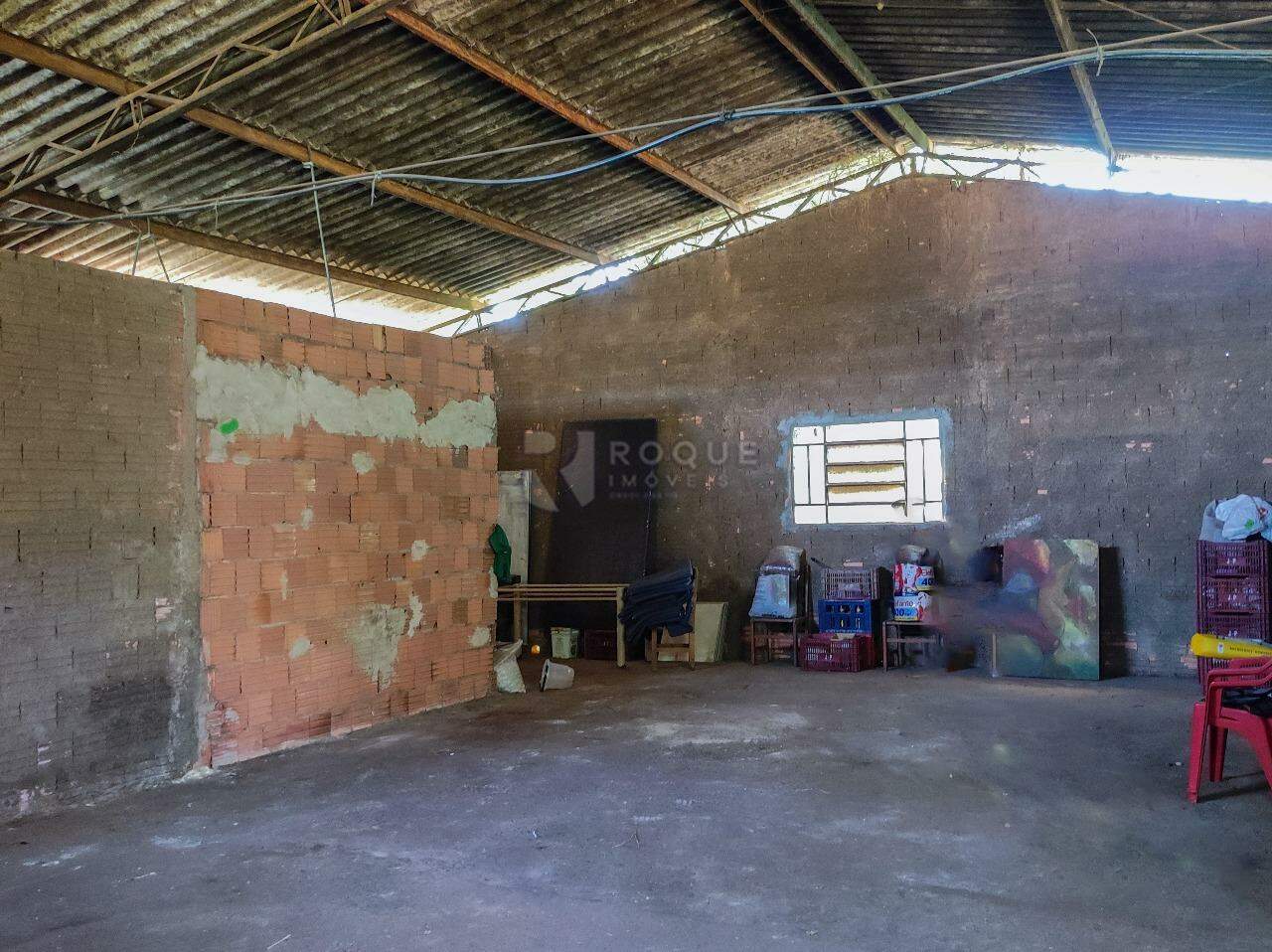 Chácara à venda no bairro Bairro da Graminha: GALPÃO
