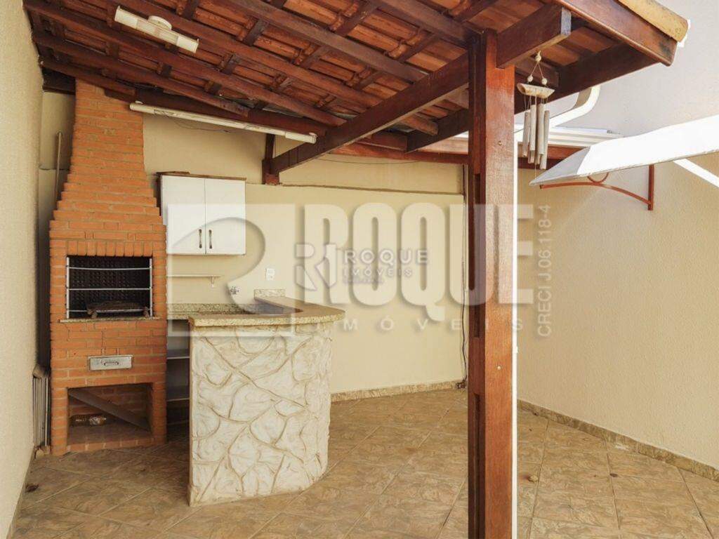 Casa Residencial à venda no bairro Parque Residencial Aeroporto: