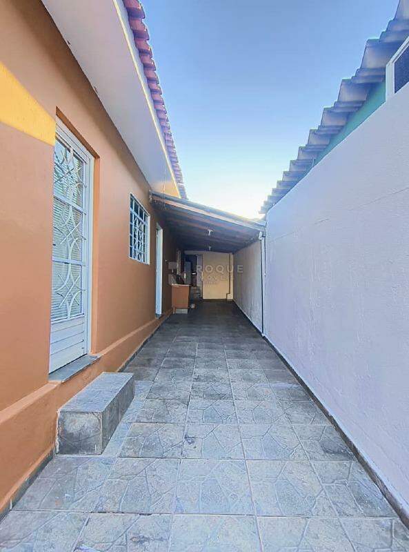 Casa Residencial para aluguel no bairro Jardim Boa Esperança: Corredor 
