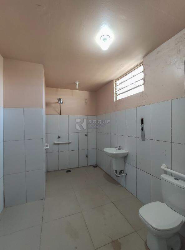 Chácara para aluguel no bairro Jardim Anhanguera: WC suíte