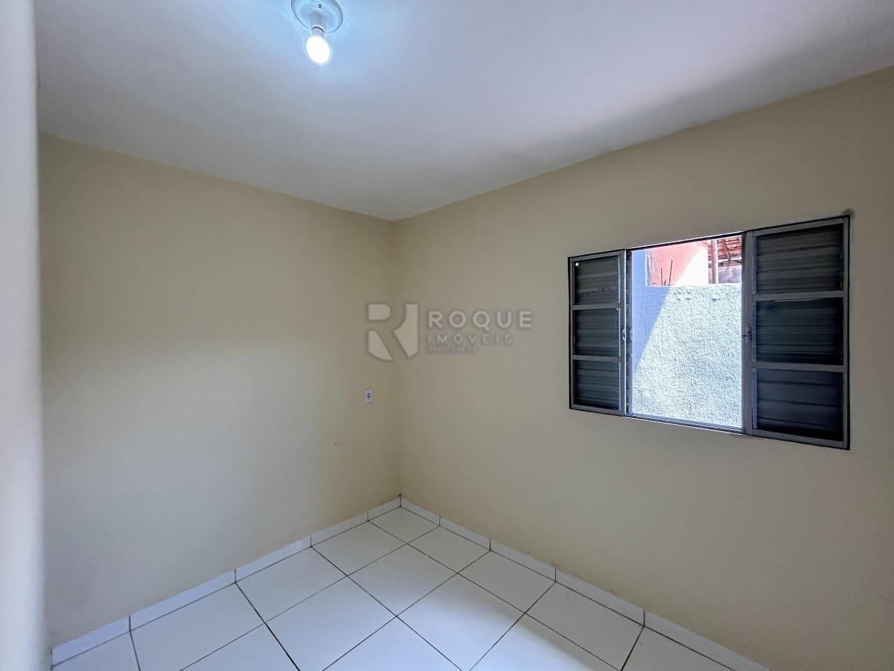 Casa Residencial para aluguel no bairro Jardim Presidente Dutra: Dormitório 2