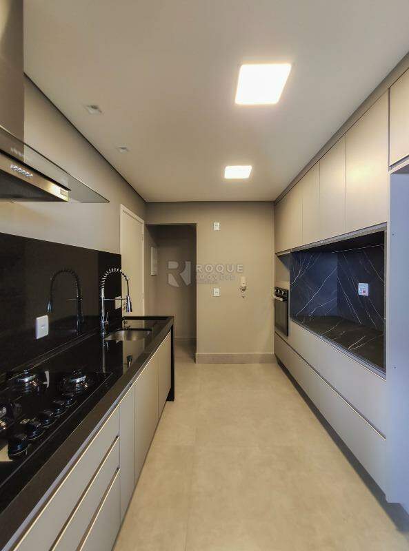 Casa em condomínio para aluguel no bairro Jardim Montezuma: Cozinha 2