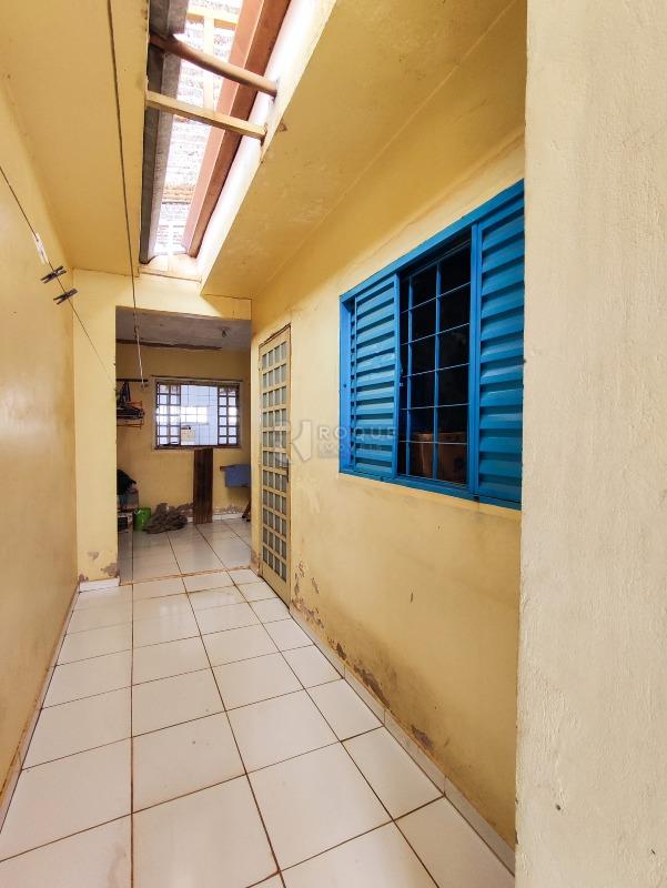 Casa Residencial à venda no bairro Jardim Nereide: CORREDOR EXTERNO