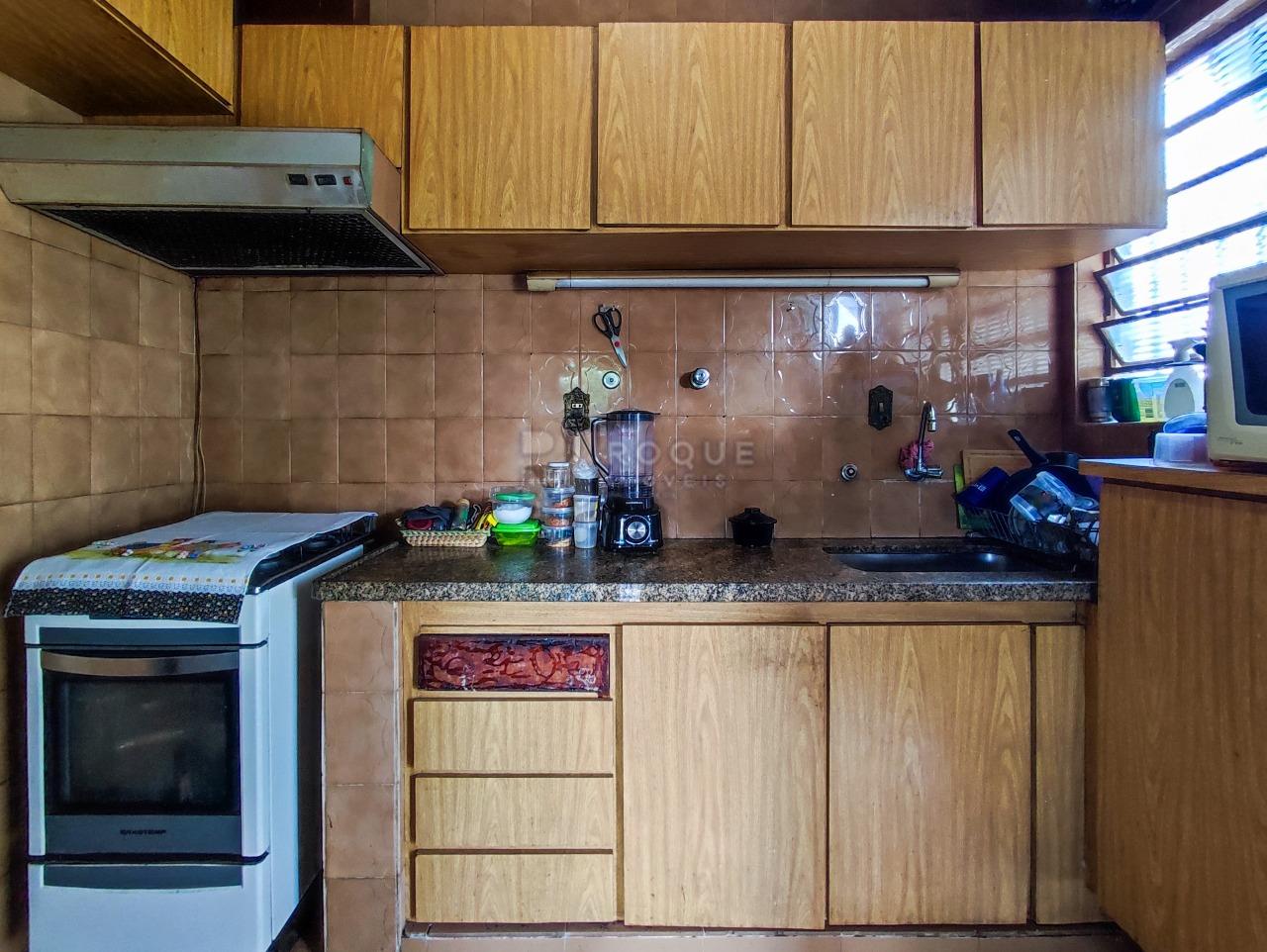 Casa Residencial à venda no bairro Jardim Nereide: COZINHA