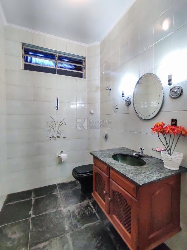 Casa Residencial à venda no bairro Vila Anita: LAVABO