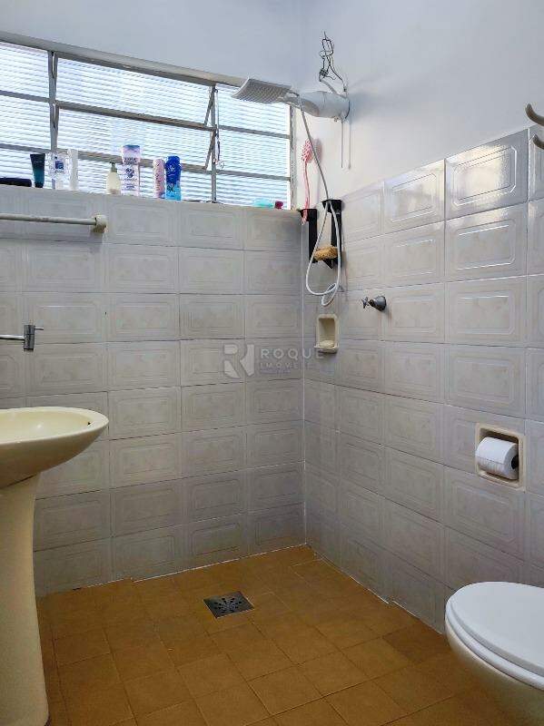 Casa Residencial à venda no bairro Jardim Caieira: BANHEIRO SOCIAL 2