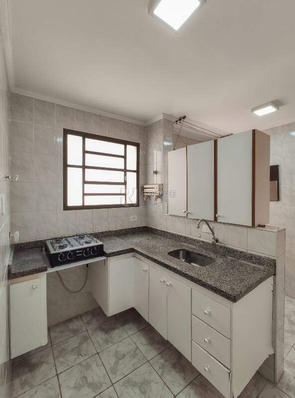 Apartamento para aluguel no bairro Jardim Ipiranga: Cozinha 