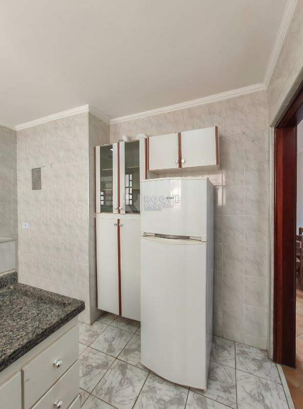 Apartamento para aluguel no bairro Jardim Ipiranga: Cozinha 