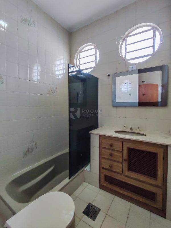 Casa Residencial à venda no bairro Jardim Residencial Luiz Regitano: BANHEIRO SOCIAL 2