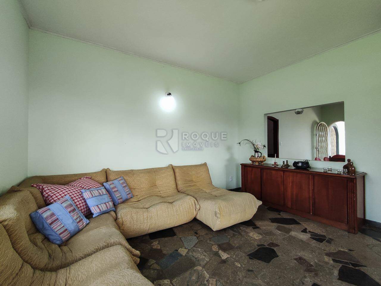 Casa Residencial à venda no bairro Jardim Residencial Luiz Regitano: SALA DE TV